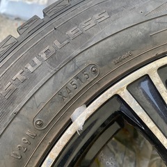 195/65R15スタッドレスタイヤ4本の画像