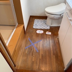 【千葉県山武市】床工事と雨樋補修の画像