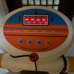 ウォーキングマシーン　ジョギングマシーンの画像