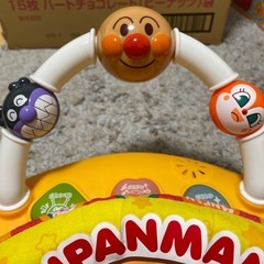 【美品】元気いっぱい！アンパンマンベビージャンパーの画像