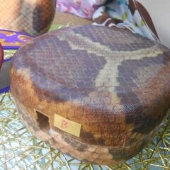 新品未使用　5.500円　沖縄三線専用ナイロンプリントチーガと胴巻きセット　二点から選択の画像