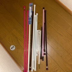 色んな突っ張り棒の画像