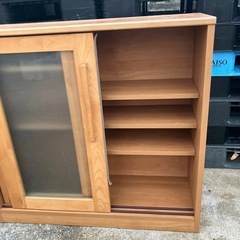 キッチンボード　食器棚　高さ調整可能　レンジボード　収納棚　収納家具　茶色　シンプル　引き戸【幅90奥30高84.5】の画像