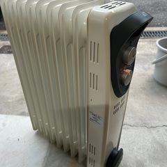 ② 大栄トレーディング　オイルヒーターの画像