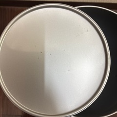 【無料】【引取限定】ハイネケンの大きな空き缶お譲りします2025/11/16〜の画像