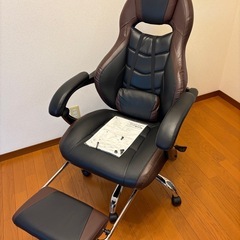 新品級 YAMAZENフルリクライニングゲーミングチェア スライドオットマン付の画像