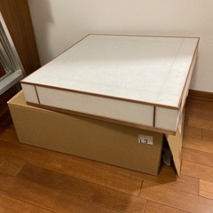 中古品　蛍光灯　東芝　和室　照明　57センチ✖️57㌢✖️10.5㌢の画像