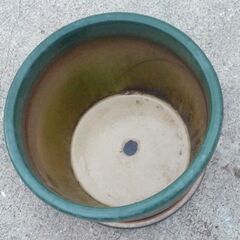 中古 USED 大きめ 水蓮鉢 メダカ鉢 ビオトープ 水鉢 蓮鉢 陶器製 受け皿付き 水抜き穴なし 青緑 ブルーグリーン 釉薬の画像