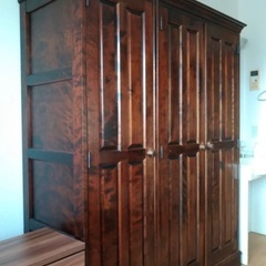 洋服タンス　アンティーク　傷あり　無料の画像