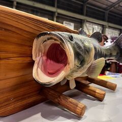 【愛品館 市原店】ブラックバス　壁掛けオブジェの画像