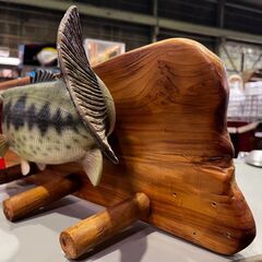 【愛品館 市原店】ブラックバス　壁掛けオブジェの画像