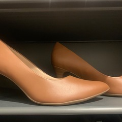 パンプス 未使用の画像