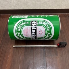 【無料】【引取限定】ハイネケンの大きな空き缶お譲りします2025/11/16〜の画像