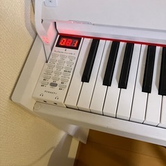 電子ピアノ　88鍵盤　2022年製　早い者勝ちの画像