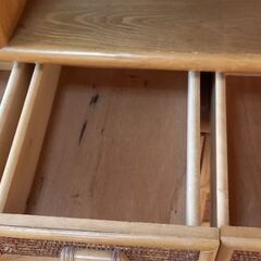 籐(ラタン)ホームバーカウンター収納棚、中古品の画像