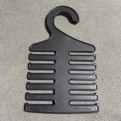 ネクタイハンガーの画像