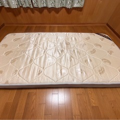 シングルマットレスの画像