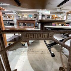 ｶﾌｪﾃｰﾌﾞﾙ/ﾐｼﾝ台ﾘﾒｲｸ(No:1273938)の画像