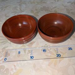 お椀2個の画像