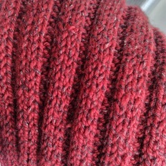 手編み◆赤いニットマフラー◆フリンジ付きの画像