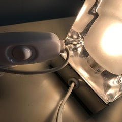 万代店　ニトリ　ガラス　照明　ランプの画像