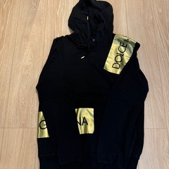 ドルガバパーカーの画像