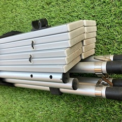 折りたたみ式アルミテーブルの画像