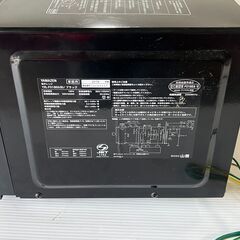 山善 フラット電子レンジ YRL-F018E6 ブラック YAMAZEN 　動作OK　700Wの出力を持つ電子レンジの画像