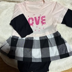 重ね着風　50-70 ロンパース 冬 秋　赤ちゃん本舗　オムツカバー付きの画像