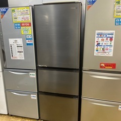 🥩右開きタイプ🐟Hisense 360L冷蔵庫 2021年製 HR-D3601S ３ドア 自動製氷 ハイセンス　NO.7677Ｆ　の画像