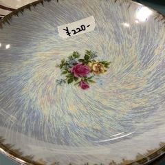 一皿¥220-🌷レトロ皿💖オーロラ加工✨花柄🌼陶器皿アンティーク洋食器カラフルの画像