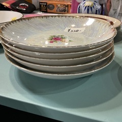一皿¥220-🌷レトロ皿💖オーロラ加工✨花柄🌼陶器皿アンティーク洋食器カラフルの画像