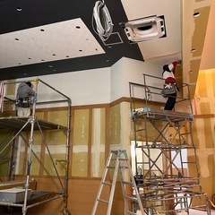 クロス作業員の画像