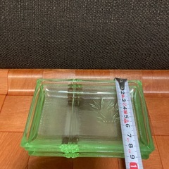 ガラスの器　三枚の画像