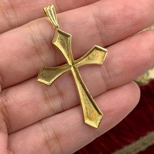 K18 クロスペンダント　3.3g