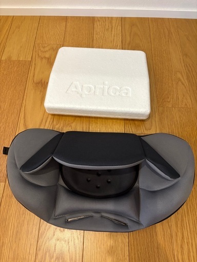 アップリカのチャイルドシート　ディアターンプラスプレミアム