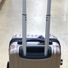 ジモティ割引有★【ジャングルジャングル岸和田店】NEWTRIP　スーツケース　ゴールド　南大阪 岸和田市 貝塚市 泉佐野市 和泉市 忠岡町 熊取町の画像
