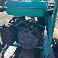 ヤンマー　発電機 60Hz 2.3KVA G2300A 100V ガソリン 防災 洗車 災害 キャンプ イベント 野外 農業 オイル自動停止装置付き　宮崎　簡易始動動画ありの画像
