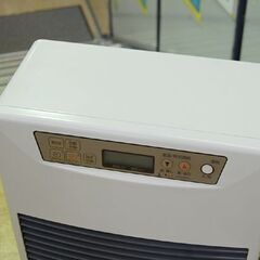 ② FF式温風ストーブ FF-4210TL N 2017年製 サンポット 木造～11畳 コン～18畳 SUNPOT 石油ストーブ FFストーブ 暖房 温風式 FF式ストーブ 札幌市 清田区 平岡の画像