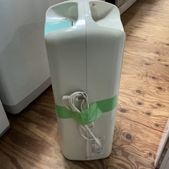 除湿機🫧衣類乾燥付き👕👚コロナCORONA2008年製CD-P1638水色の画像