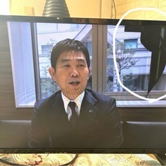 24型フルHDチューナーレススマートTV、Netflix対応リモコン付きの画像