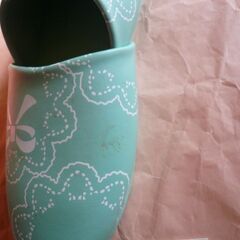 半額【自宅保管】新品？　婦人用スリッパ緑色　リボン柄　エメラルドグリーンの画像