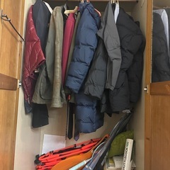 収納家具、キャビネットの画像