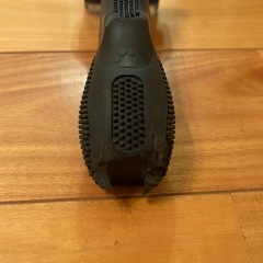 【引取り決定】うさぎ　小動物用　ブラッシングブラシ　爪切り　セット　ファーミネーターの画像