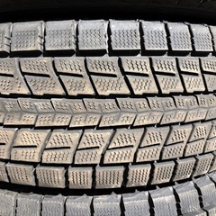 ダンロップ　スタッドレス　225/60R17　WINTER MAXX SJ8の画像