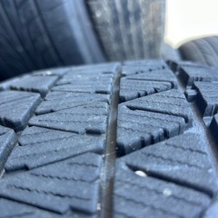 中古　ブリヂストン DM-V3 225/60R17 　スタッドレスタイヤ　4本セットの画像