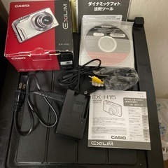 デジカメ　カシオ　EX-H15の画像