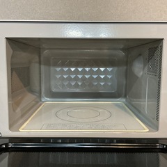 新生活始める方🌸YAMADAヤマダ2018年製YMW-S18B1電子レンジ白•黒の画像