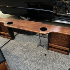 ハイエース　コンソールボックス　リアテーブルセットの画像