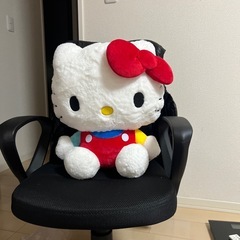 キティちゃんぬいぐるみの画像